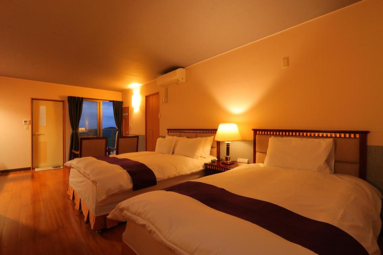 Villa Motobu Hills Екстер'єр фото