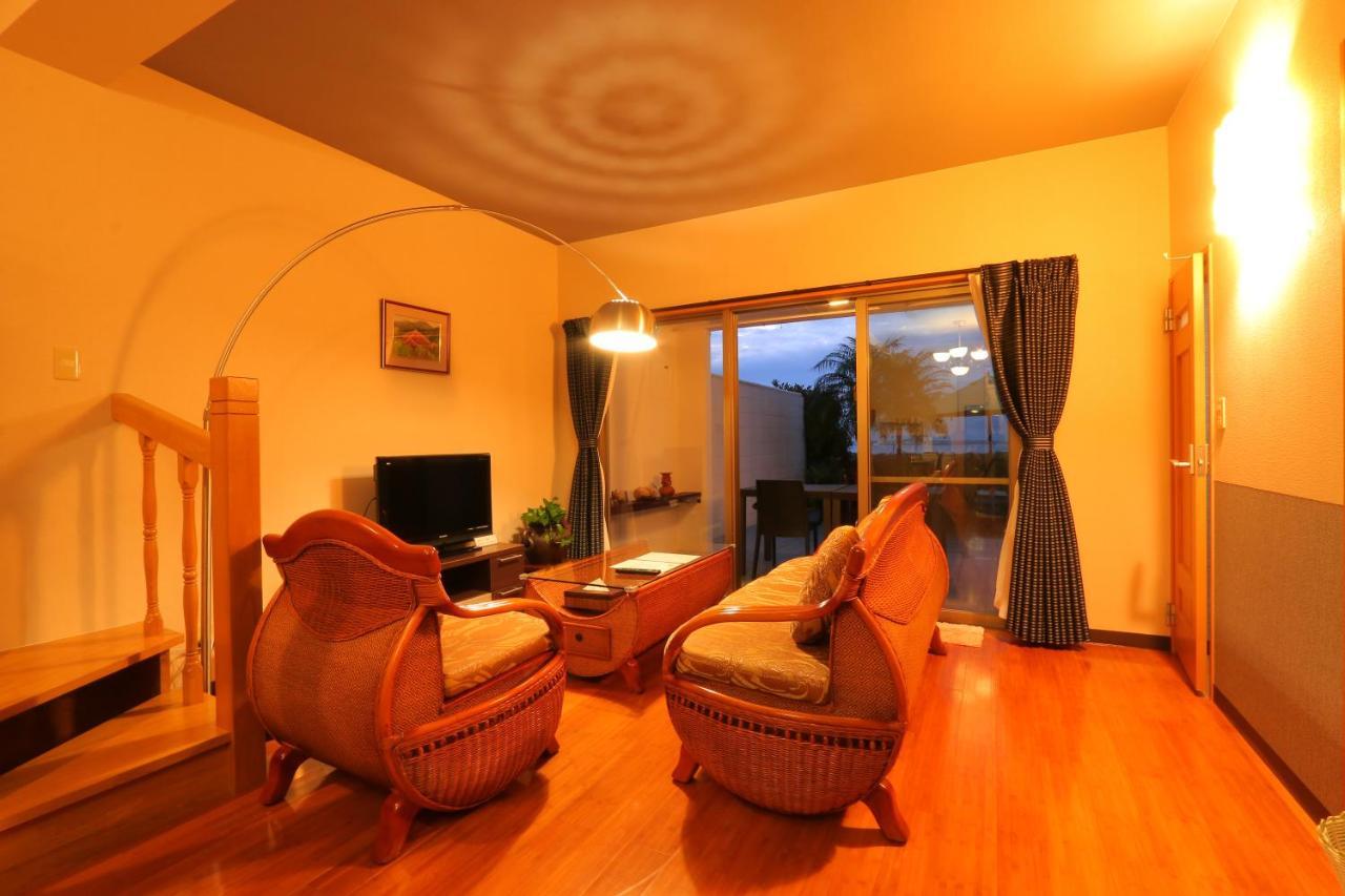 Villa Motobu Hills Екстер'єр фото