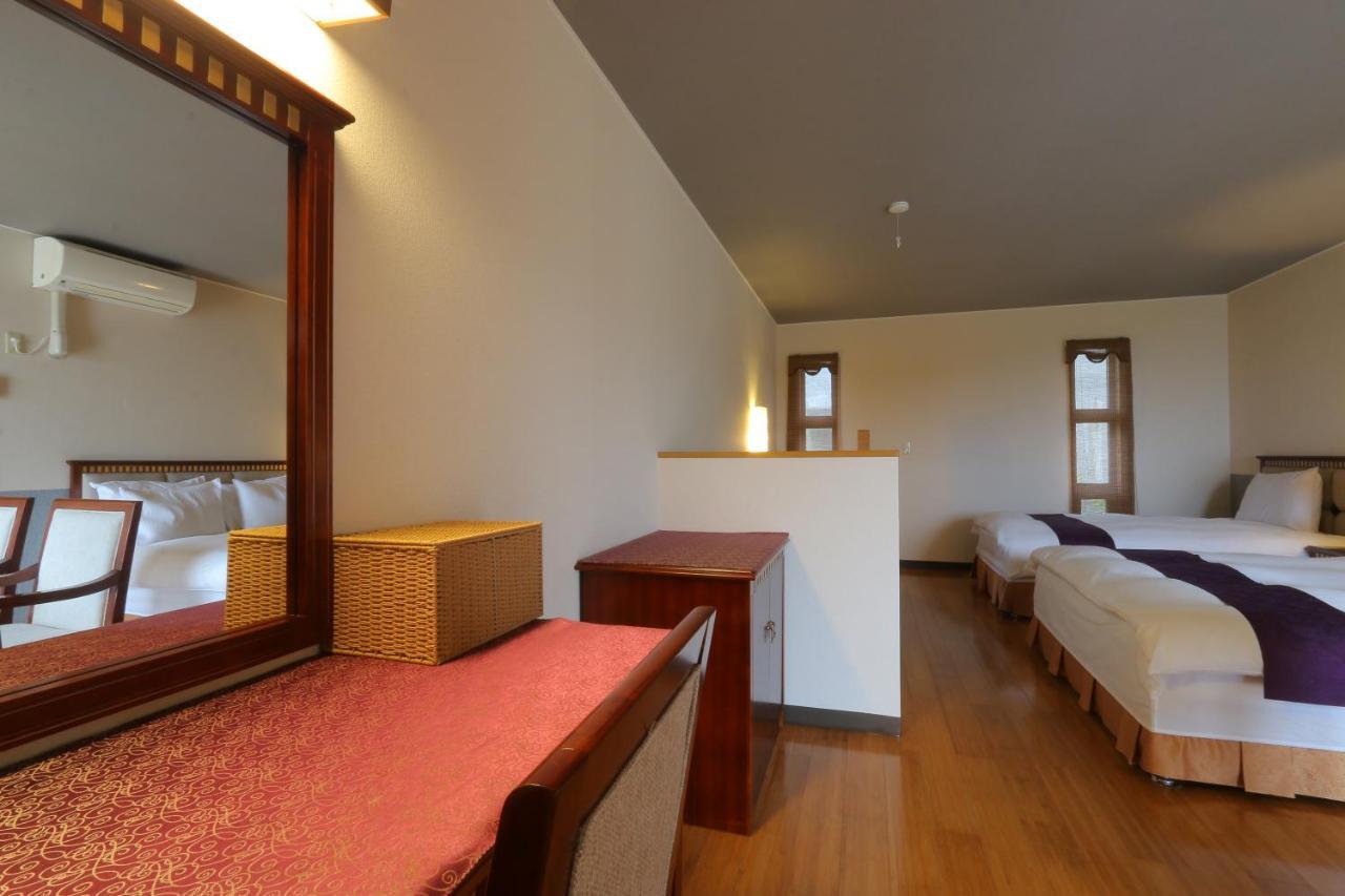 Villa Motobu Hills Екстер'єр фото